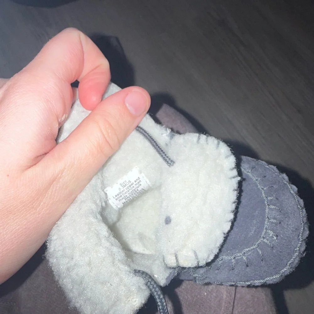 Cozy Gray Baby Booties moccasins 0-3 Month Baby Leather Upper